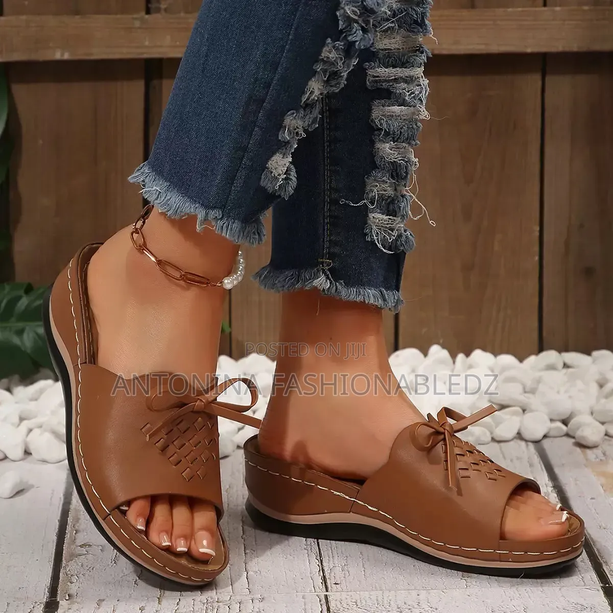 Ladies Leather Open Shoes