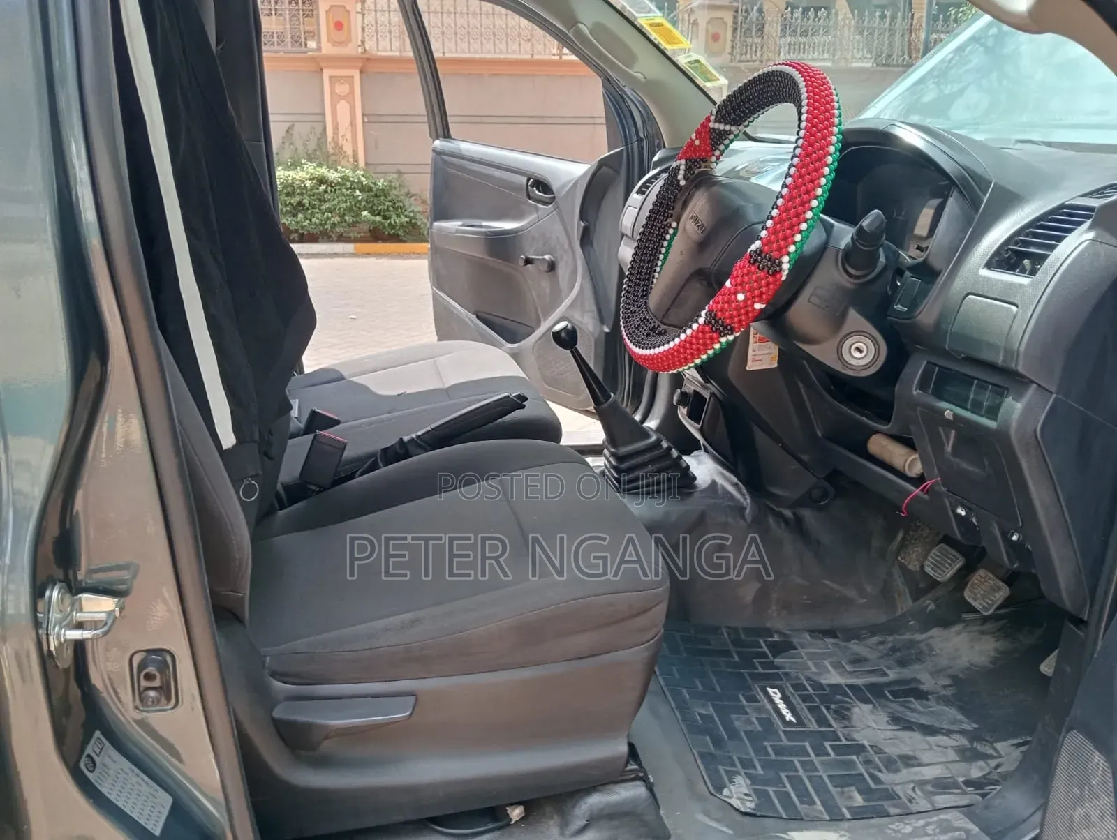 Isuzu D-MAX 2022 Gray
