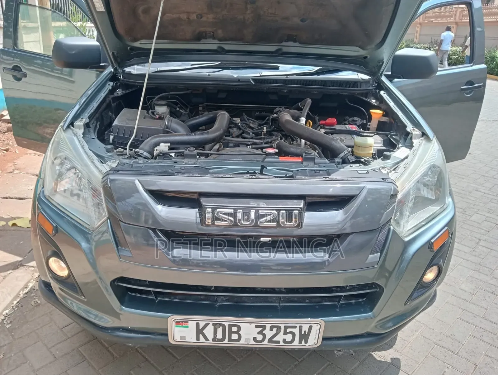 Isuzu D-MAX 2022 Gray