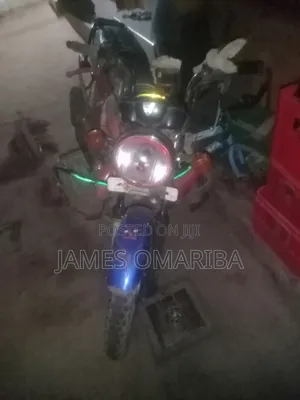 TVS HLX 125 2018 Gray