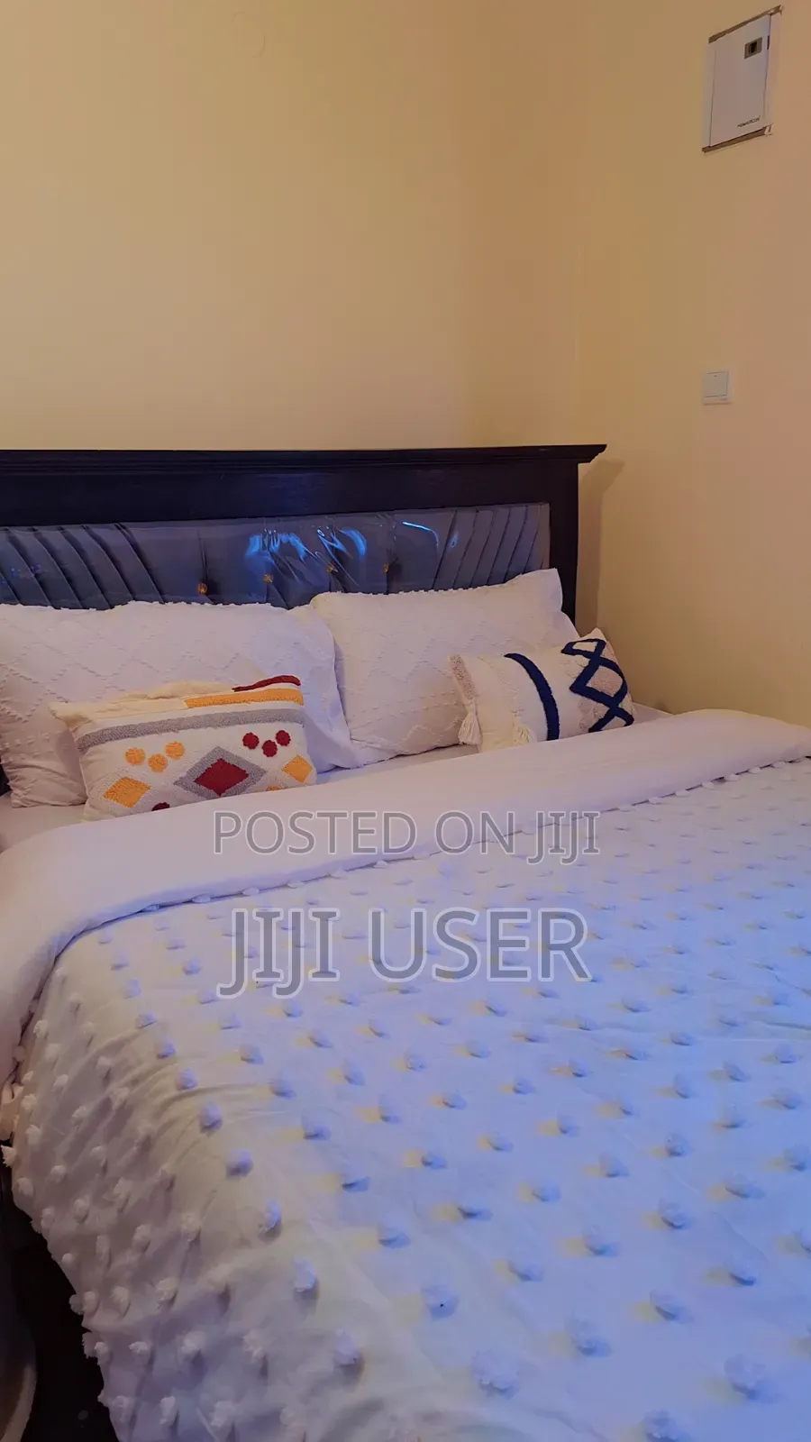 Airbnb /Accommodation