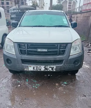 Isuzu D-MAX 2011 Silver