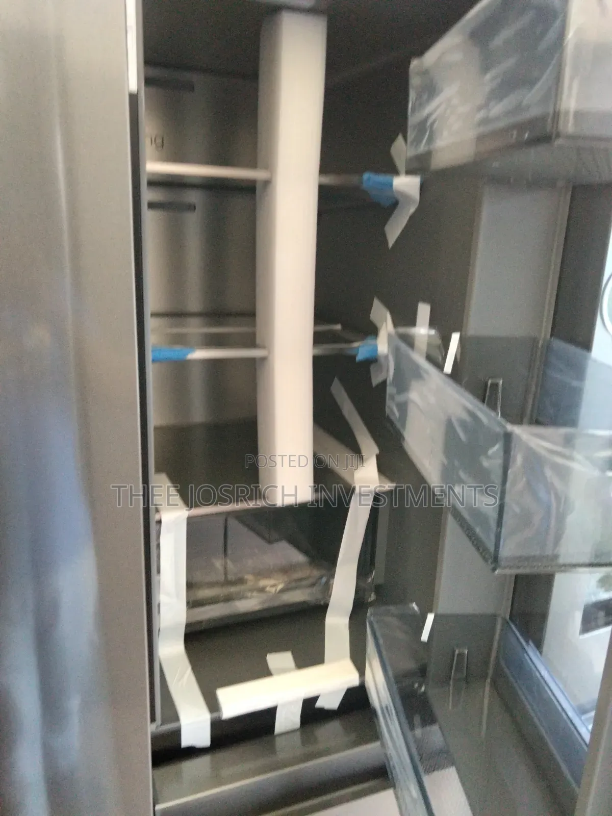 Hisense 4 Door Side by Side Refrigerator