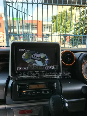 Suzuki Spacia 660 Hybrid FWD 2021 White