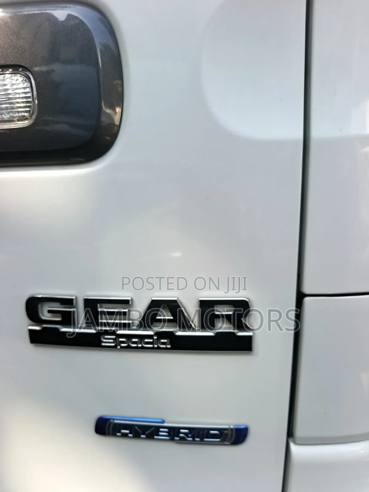 Suzuki Spacia 660 Hybrid FWD 2021 White