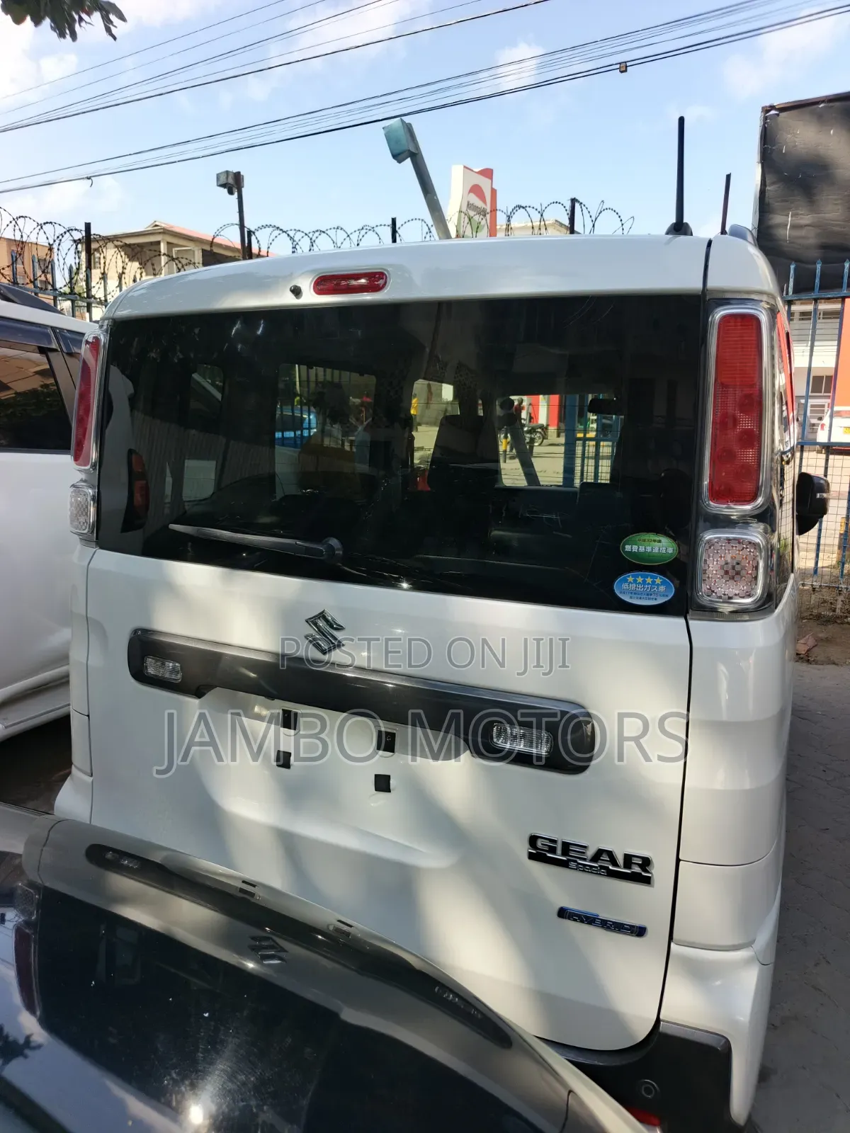 Suzuki Spacia 660 Hybrid FWD 2021 White