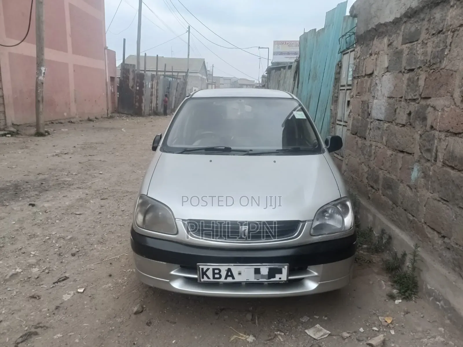 Toyota Raum 2004 Silver