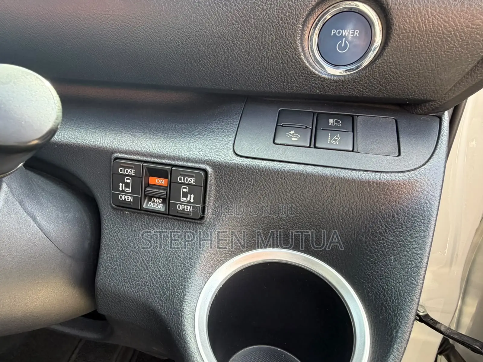 Toyota Sienta 1.5 Hybrid FWD 2019