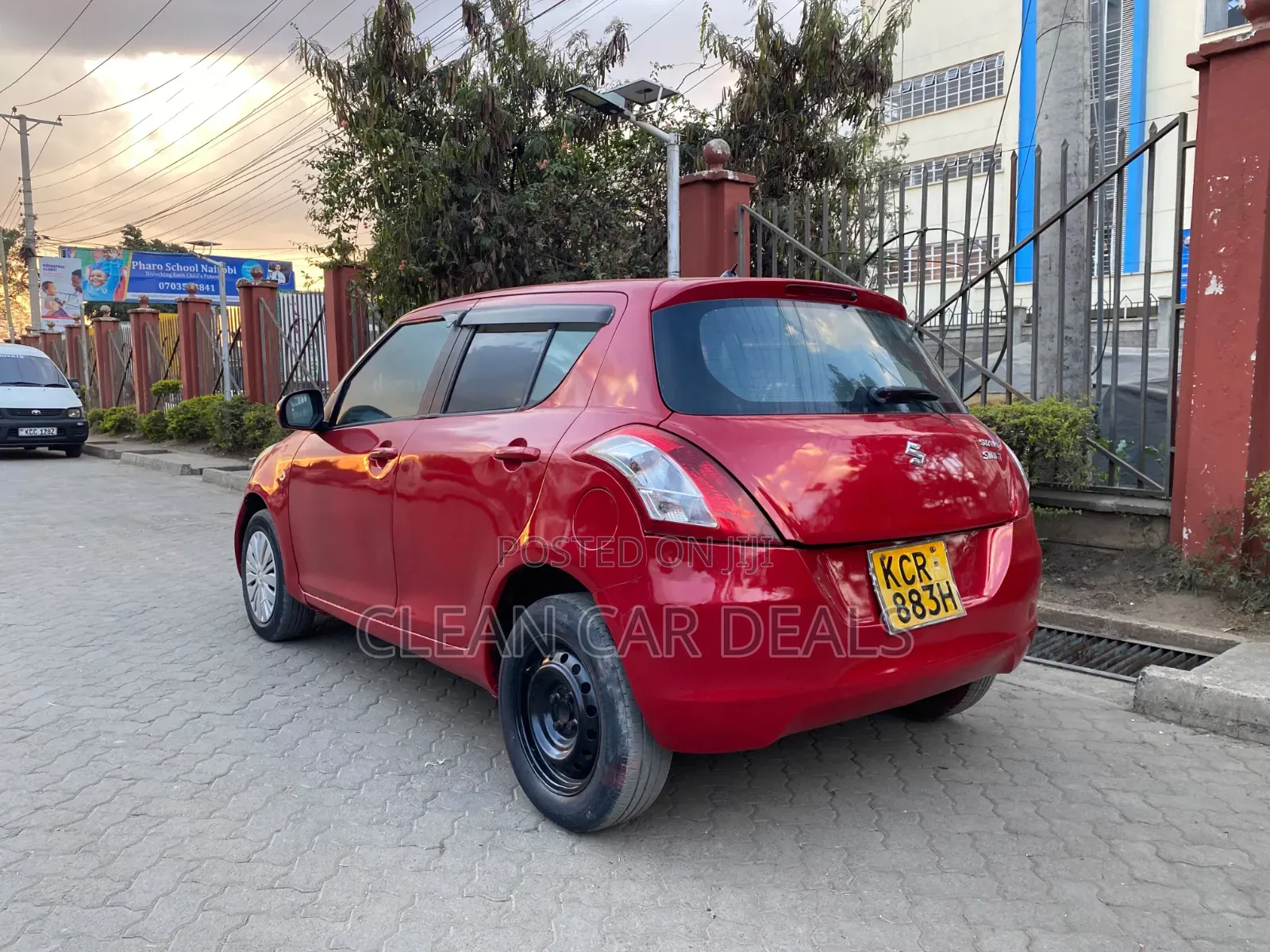 Suzuki Swift 2011 Red