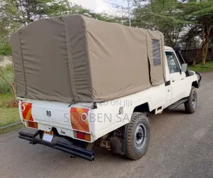 Toyota Land Cruiser 2011 White