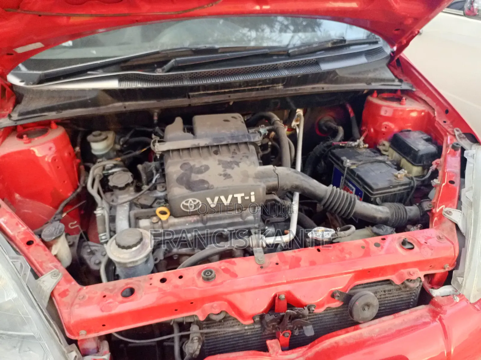 Toyota Vitz 2008 Red