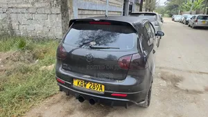 Volkswagen Golf 2010 Black