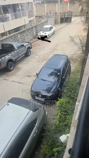 Volkswagen Golf 2010 Black