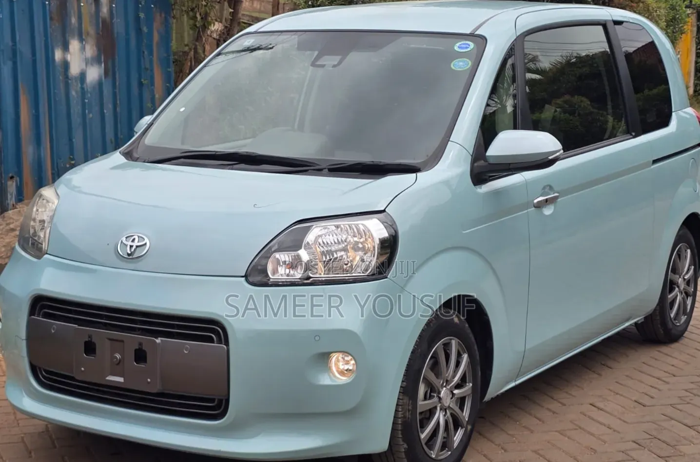 Toyota Porte 2020 Blue