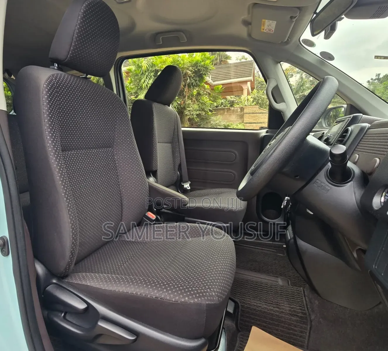 Toyota Porte 2020 Blue