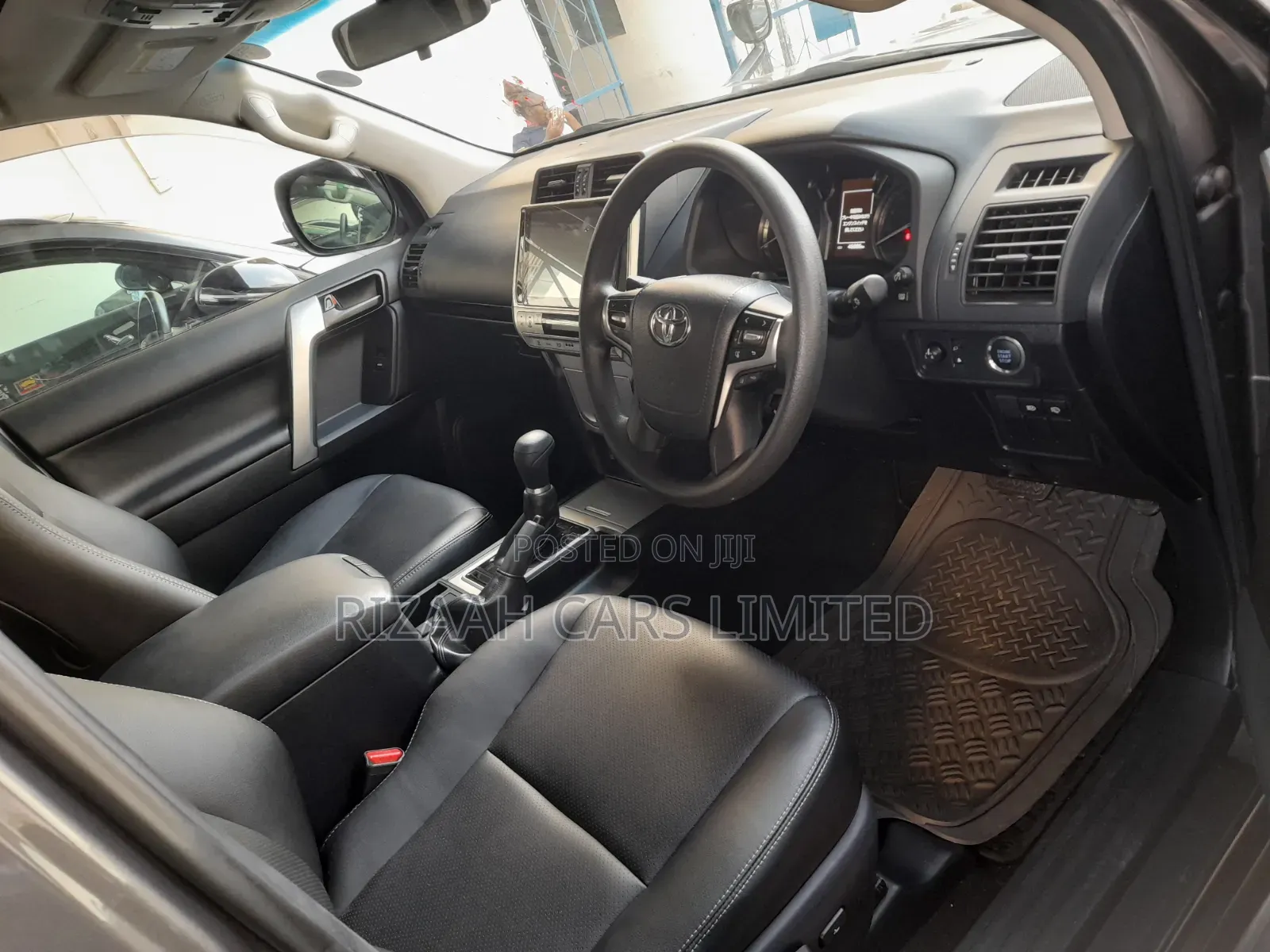 Toyota Land Cruiser Prado 2019 Gray