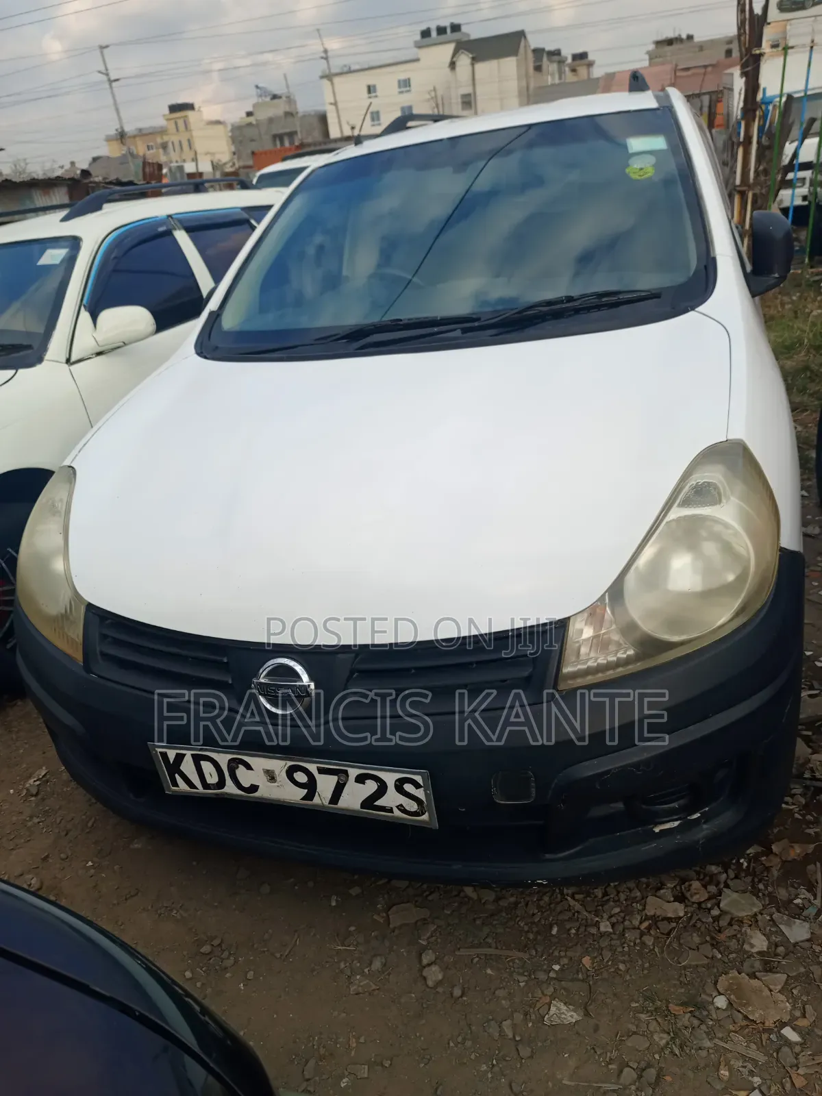 Nissan Advan 2013 Silver