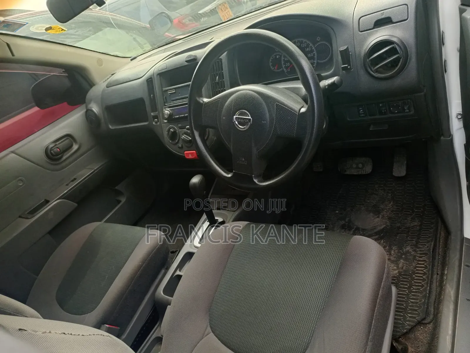 Nissan Advan 2013 Silver