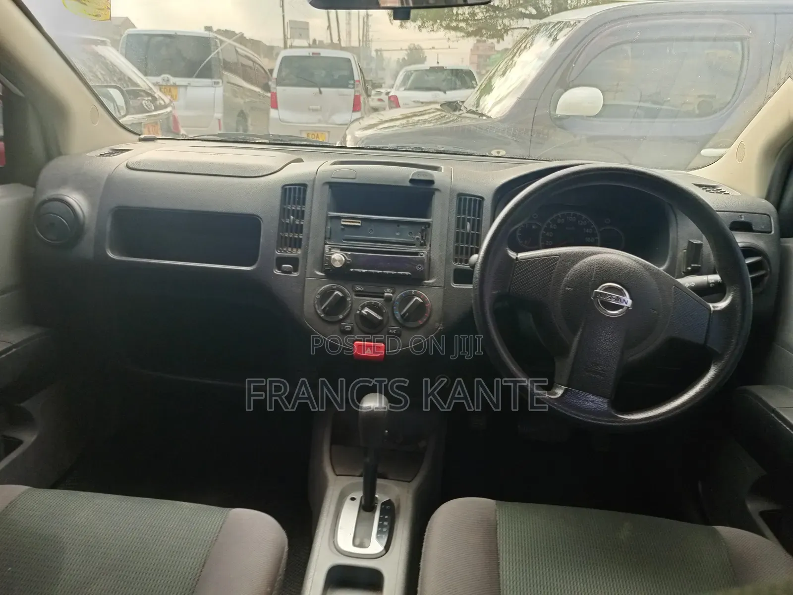 Nissan Advan 2013 Silver