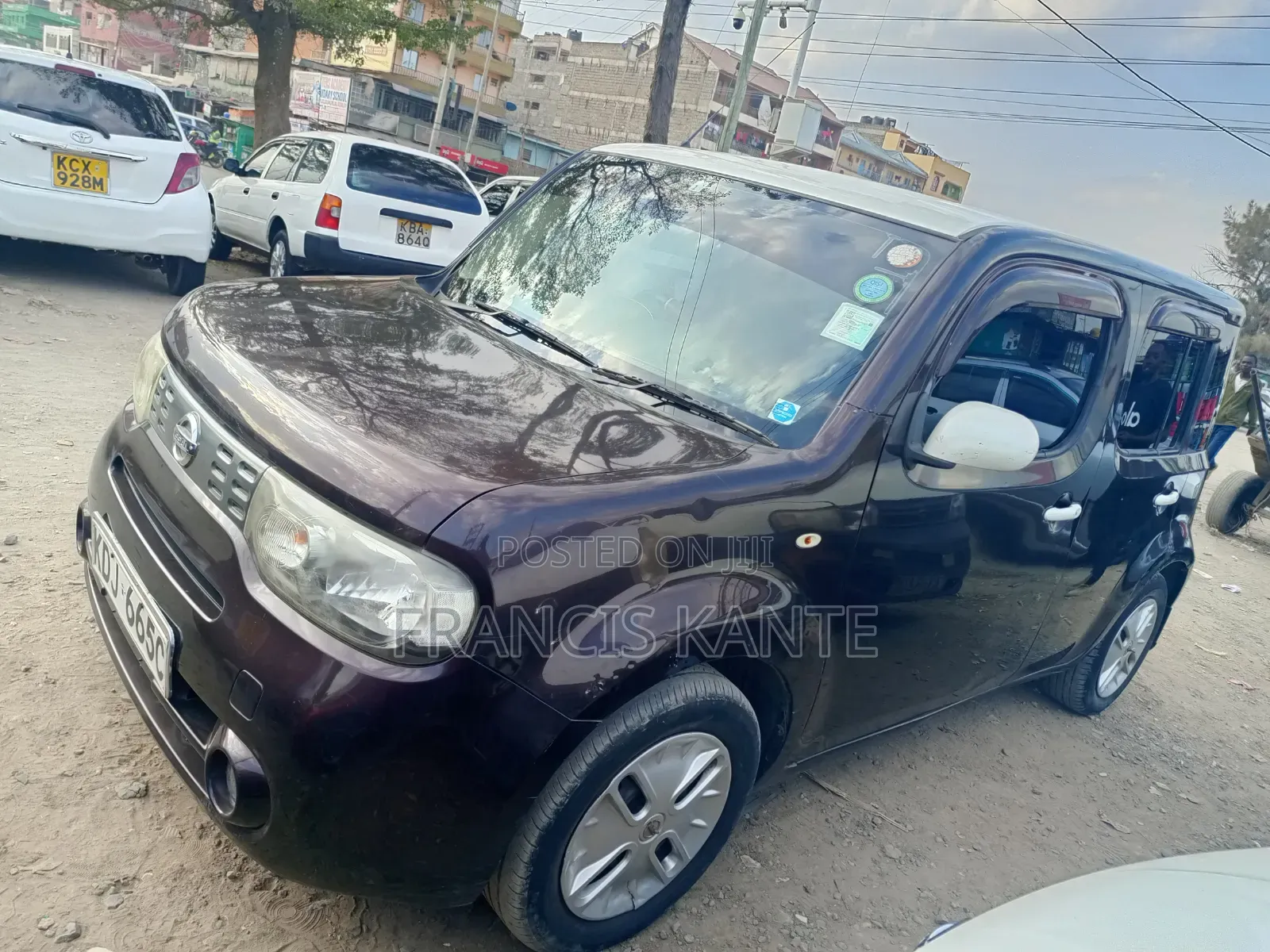 Nissan Cube 2014