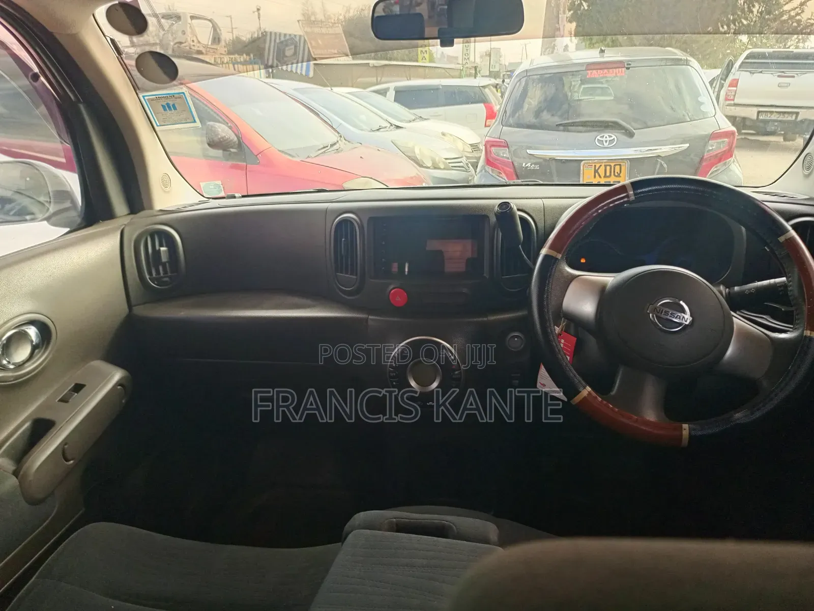 Nissan Cube 2014
