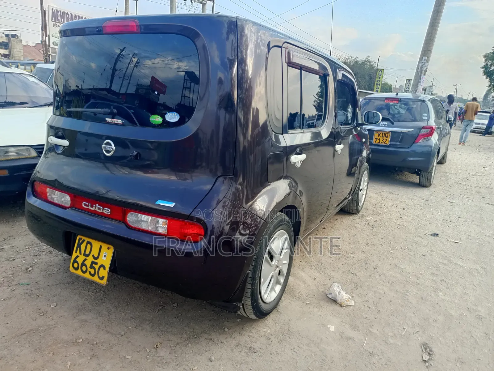 Nissan Cube 2014