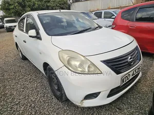 Nissan Tiida 2014 White