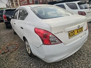 Nissan Tiida 2014 White