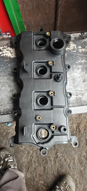 Nissan E-Xtrail QR25 Engine Top Cover