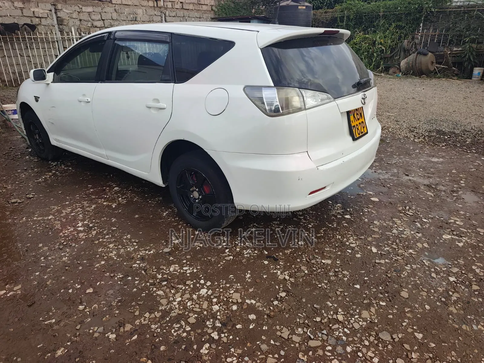 Toyota Caldina 2006 White