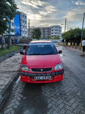 Toyota Raum 2001 Red