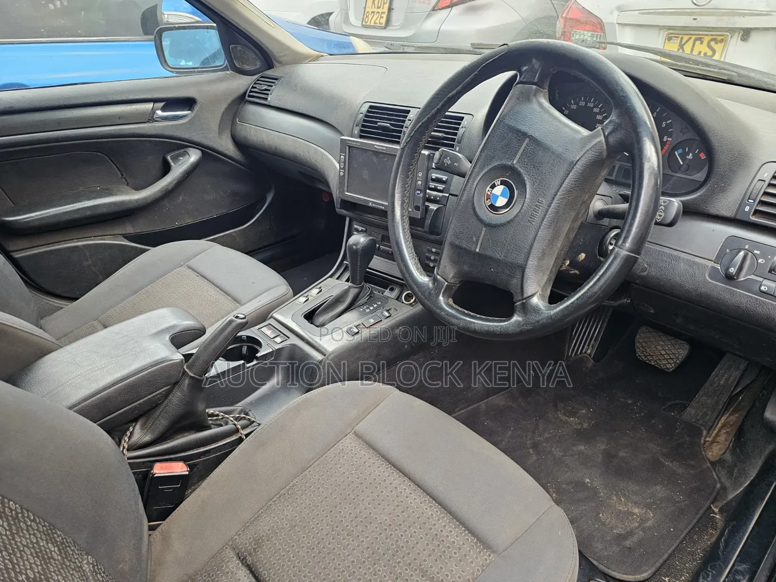 Nissan Serena 2014 Silver