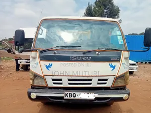 Isuzu NPR 4.3