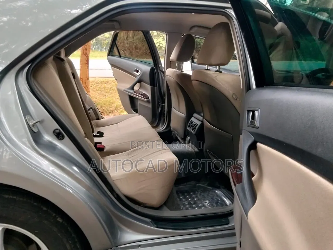 Toyota Mark X 2011 Silver