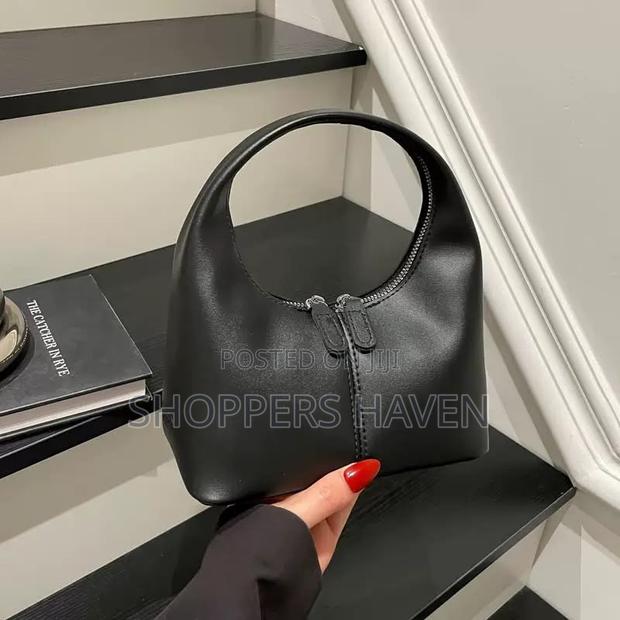 Petite Ladies Handbag - main view
