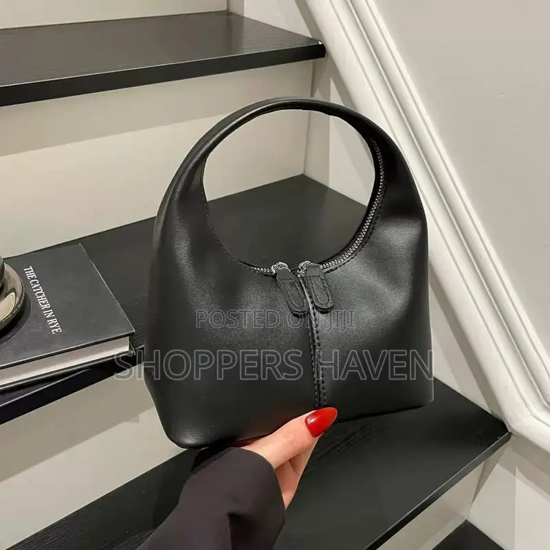 Petite Ladies Handbag