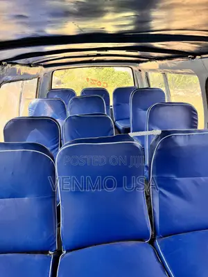 Toyota HiAce 2003 White