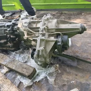 Navara D40 2015 Automatic Gearbox With Transfer