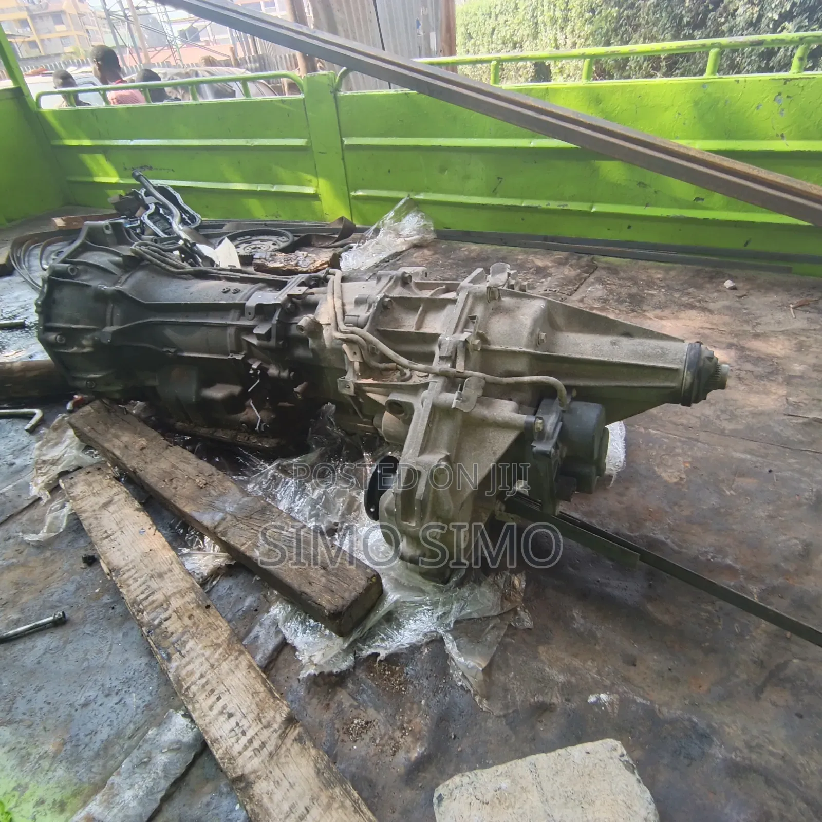 Navara D40 2015 Automatic Gearbox With Transfer