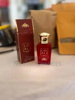 Layali Apple