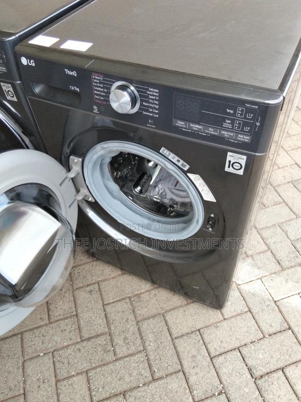 LG Washing Machine 13/7 Kg Wash and Dry - thumbnail 2