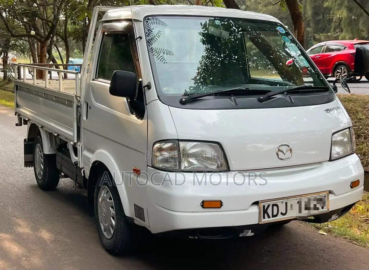 Mazda Bongo 2016 White