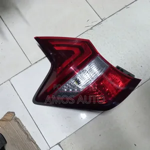 Nissan Note 2015 Taillight