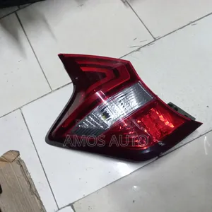 Nissan Note 2015 Taillight