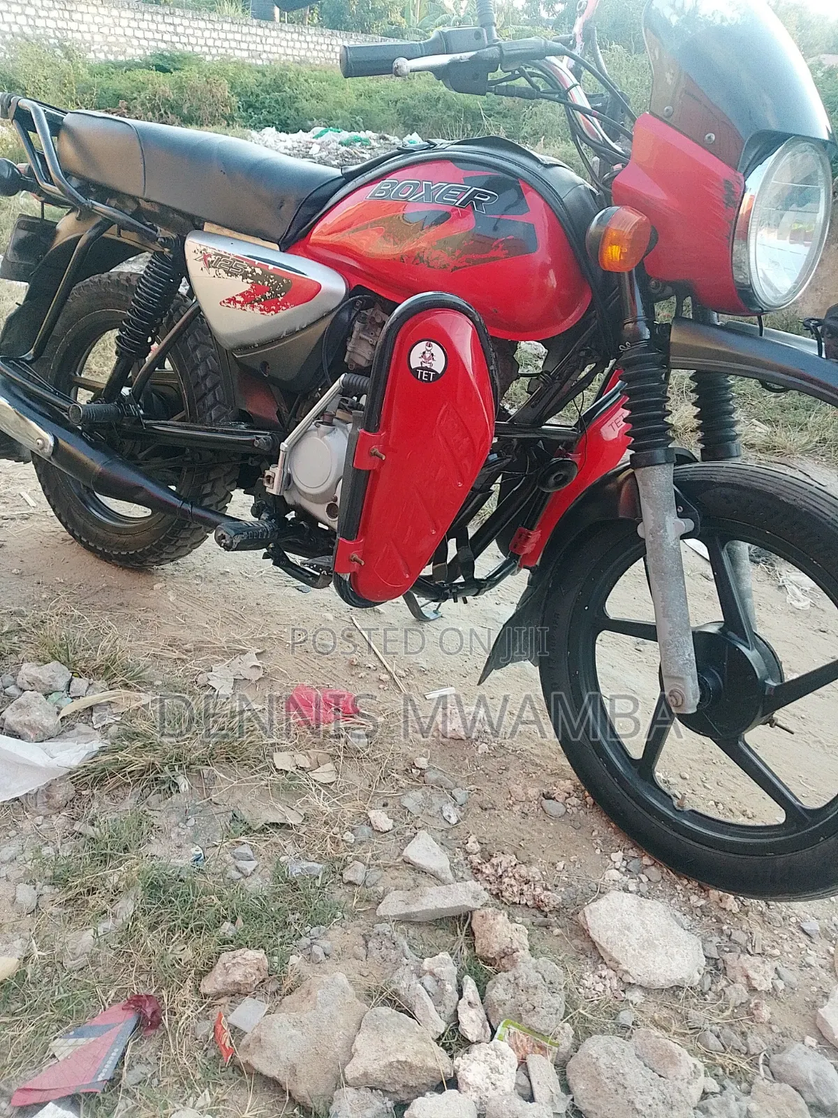 Bajaj Boxer 125 2025 Red