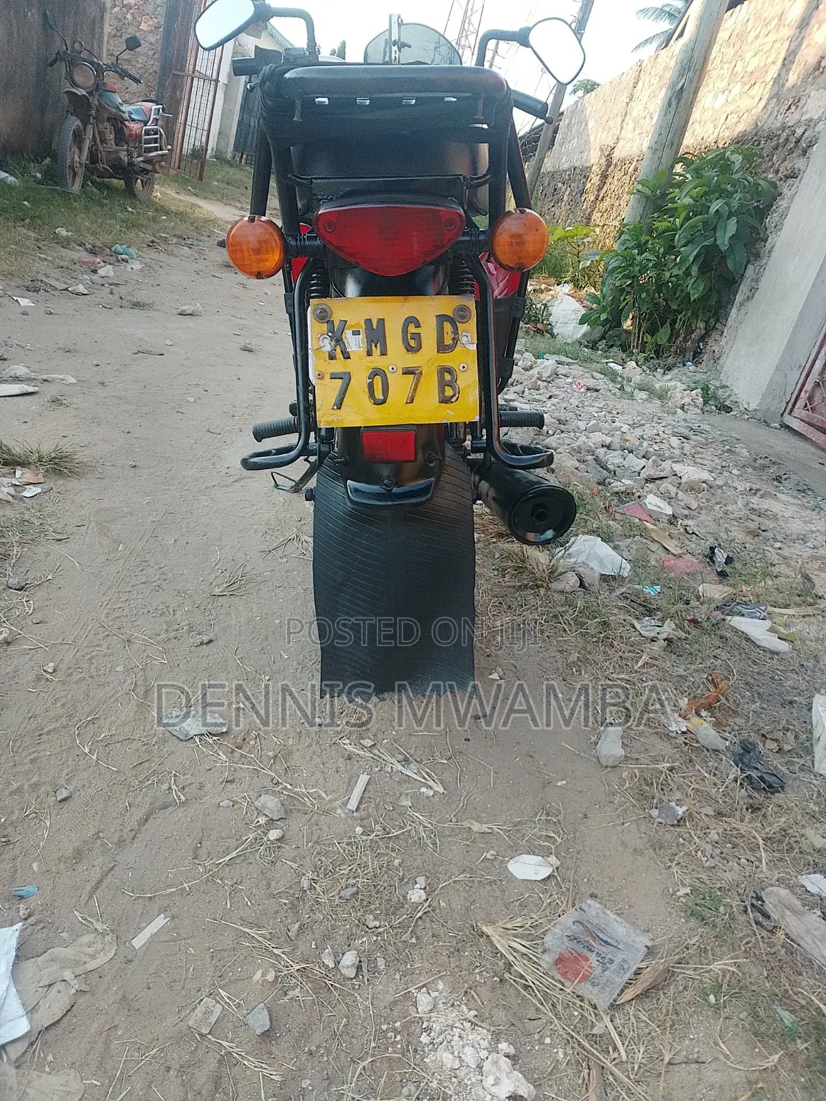Bajaj Boxer 125 2025 Red