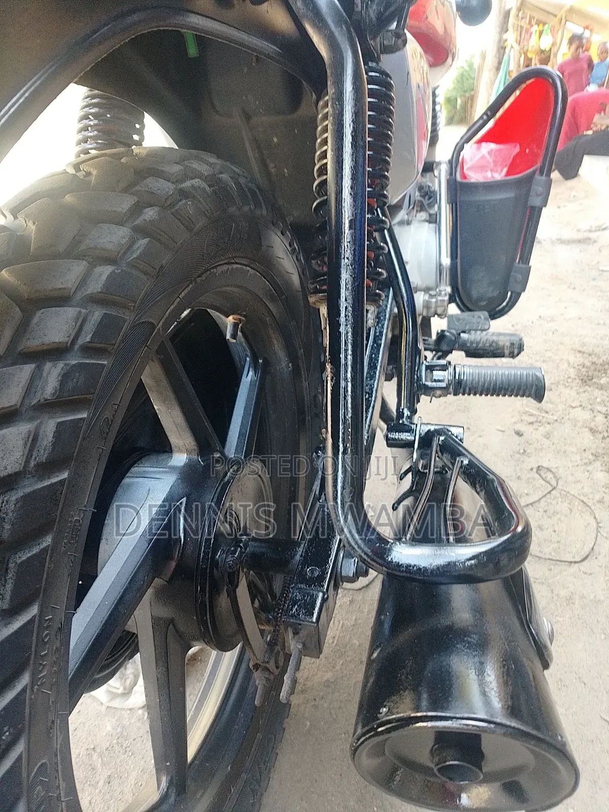 Bajaj Boxer 125 2025 Red