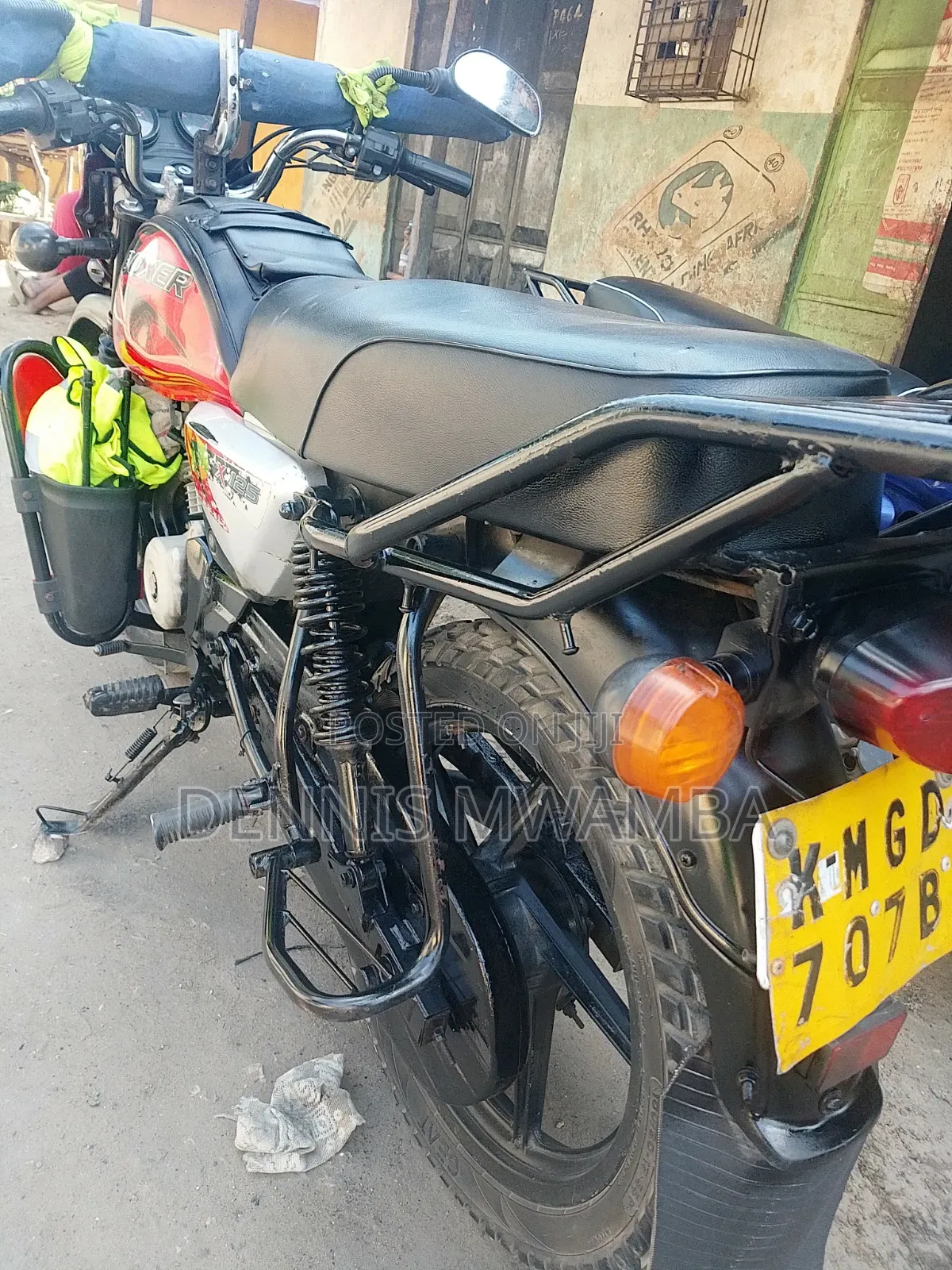 Bajaj Boxer 125 2025 Red