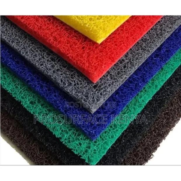 Commercial Spaghetti Coil Mat | Heavy Duty PVC Flooring