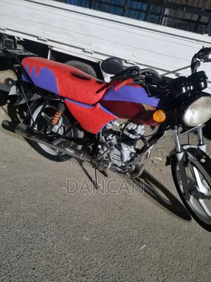 Bajaj Boxer 100 2020 Red